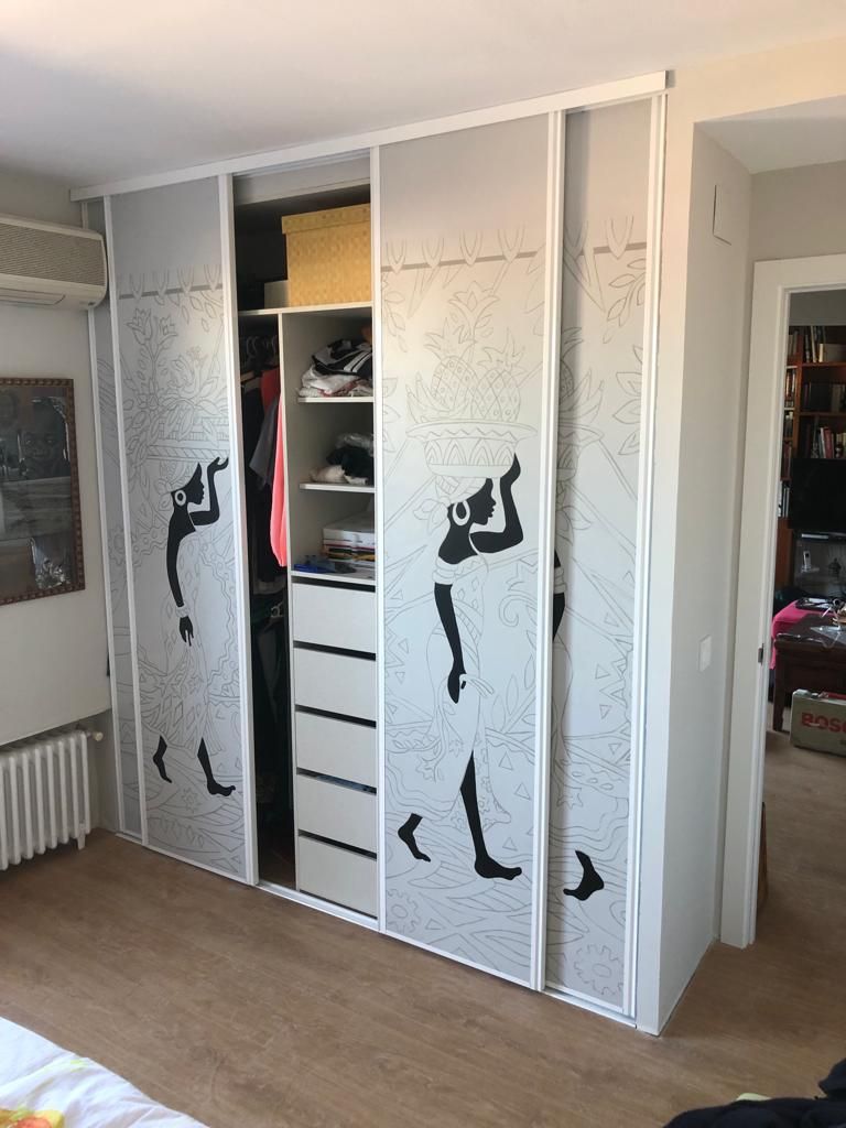 armario empotrado con puertas correderas